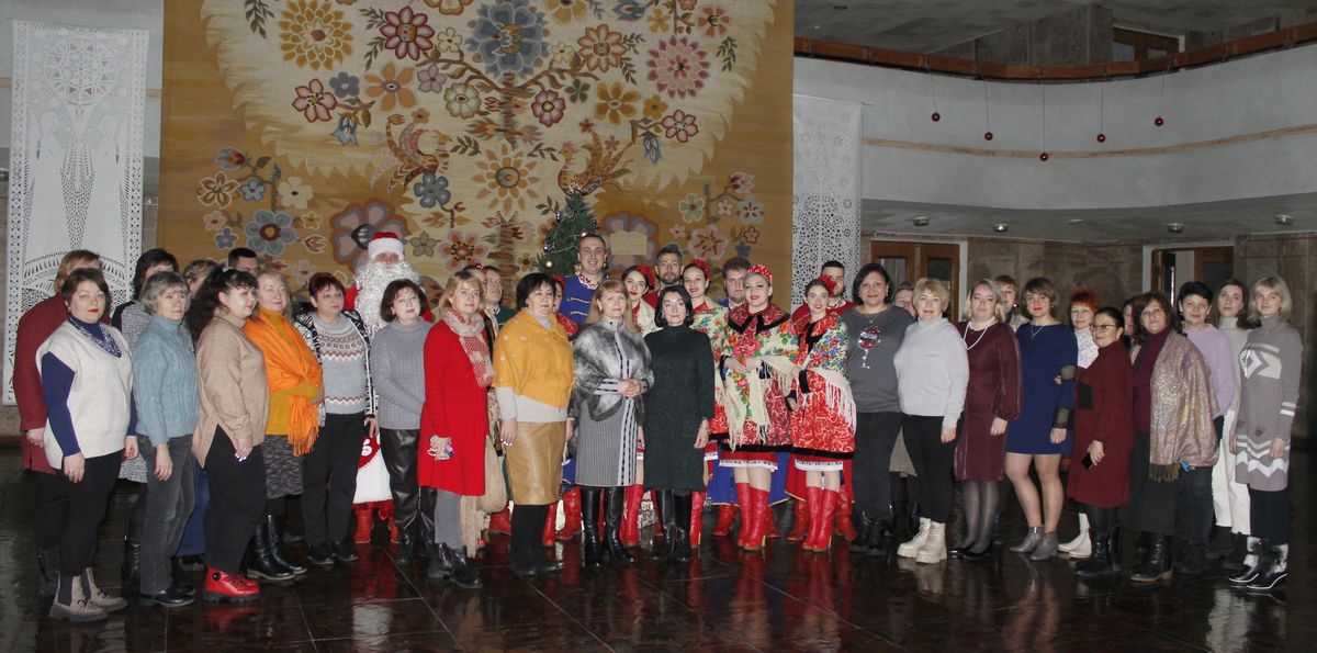 Новорічні привітання