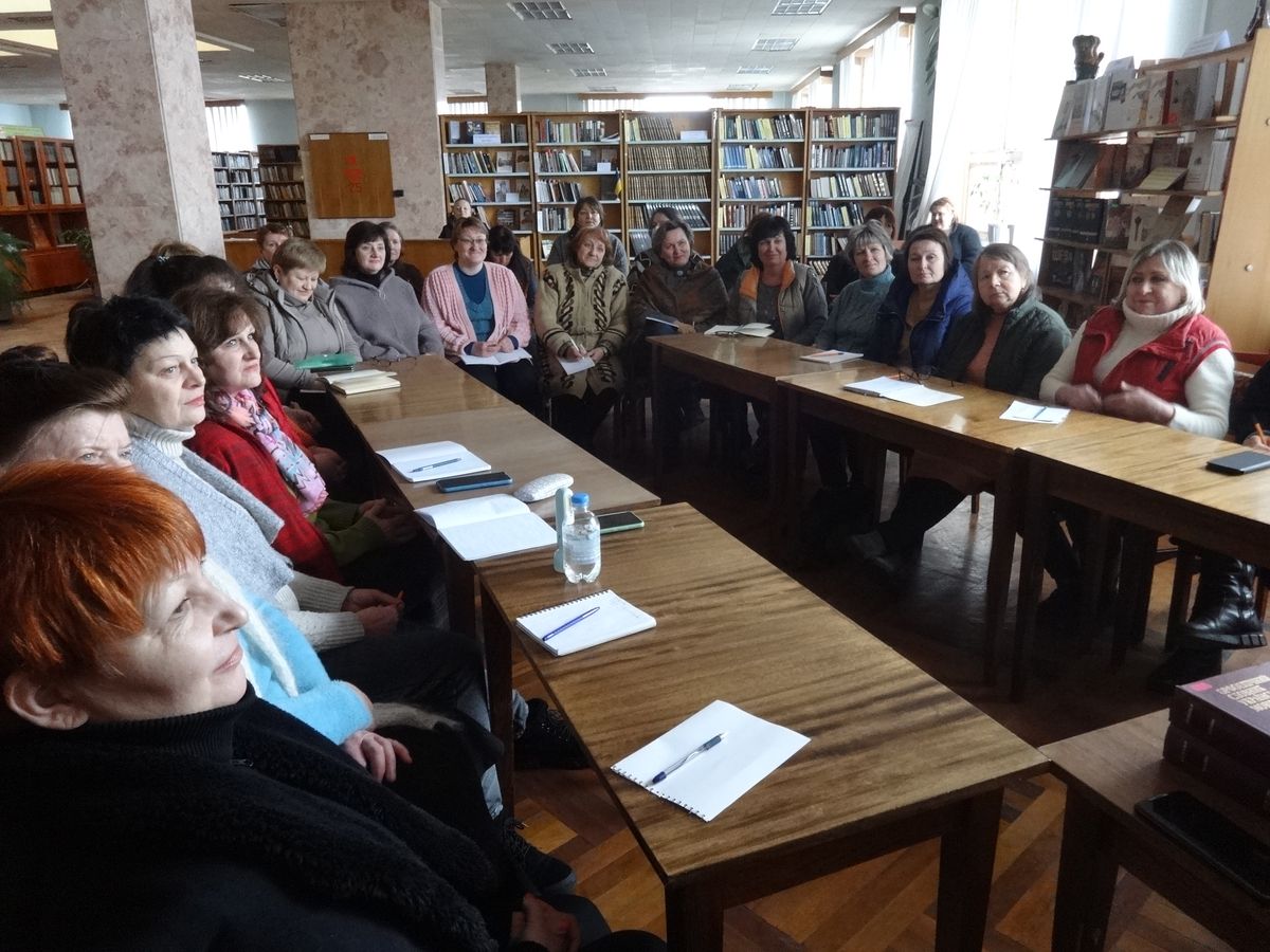 Заповідний степ Сумщини (до 95-річчя створення природного заповідника «Михайлівська цілина»)