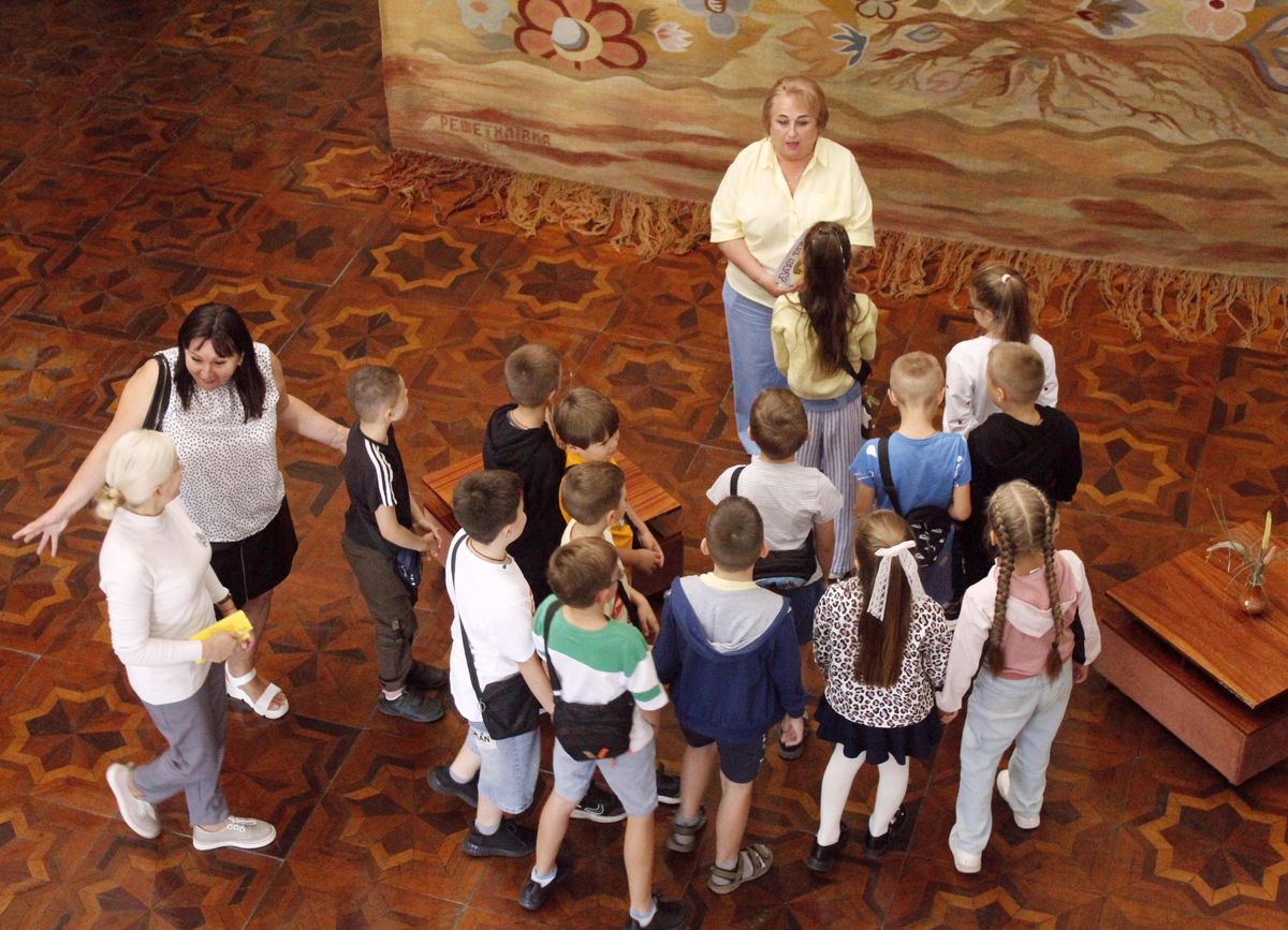 КВЕСТ-ЕКСКУРСІЯ «БІБЛІОНОВАЧОК»