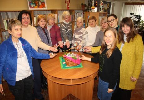 ВЕЛИКДЕНЬ У СУМСЬКІЙ ОУНБ:ТРАДИЦІЇ, ТВОРЧІСТЬ ТА ПСИХОЛОГІЧНА СТІЙКІСТЬ